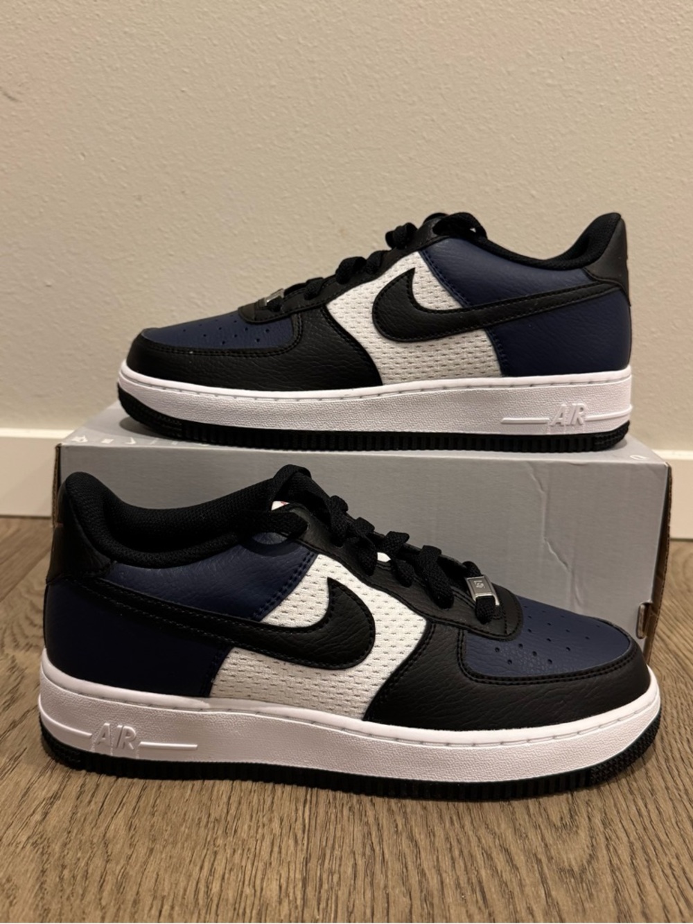 Nike Air Force 1 White Blue Black